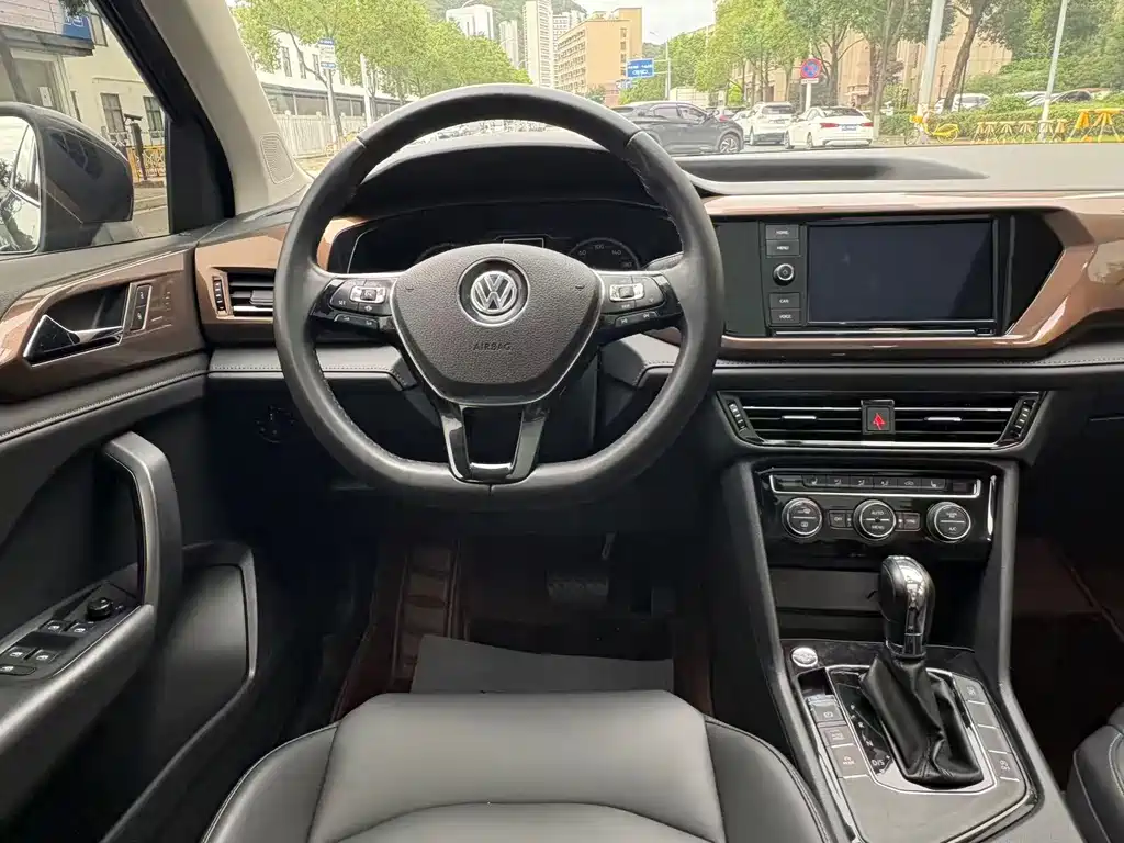 Volkswagen Tharu — миниатюра 12