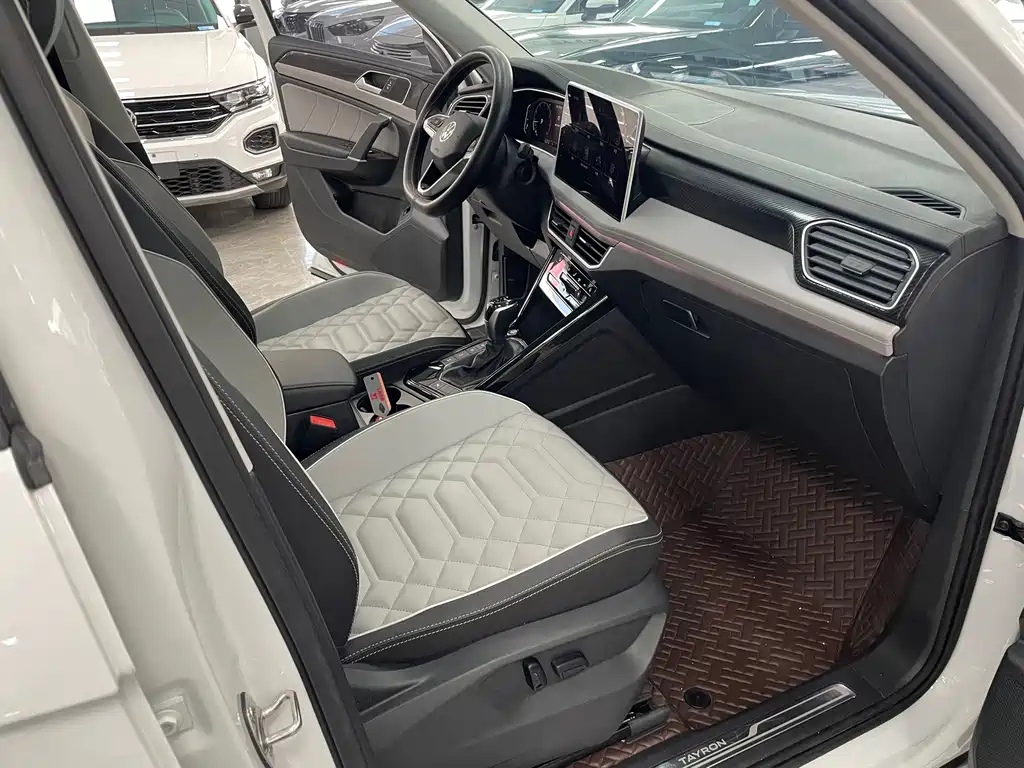 Volkswagen Tayron 2023 280TSI Luxury Plus