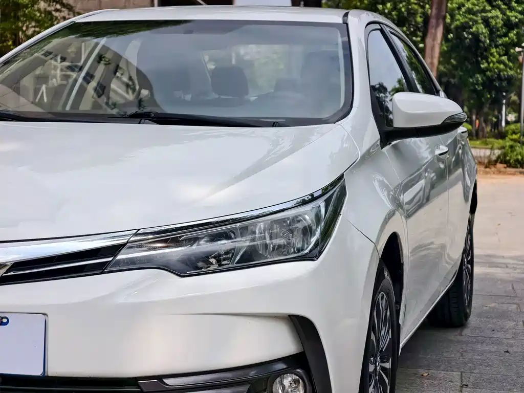 Toyota Corolla — миниатюра 4