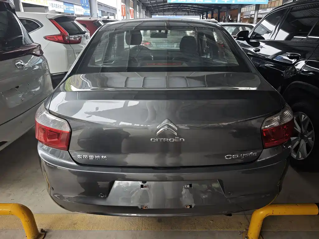 Citroen Elysee — миниатюра 14