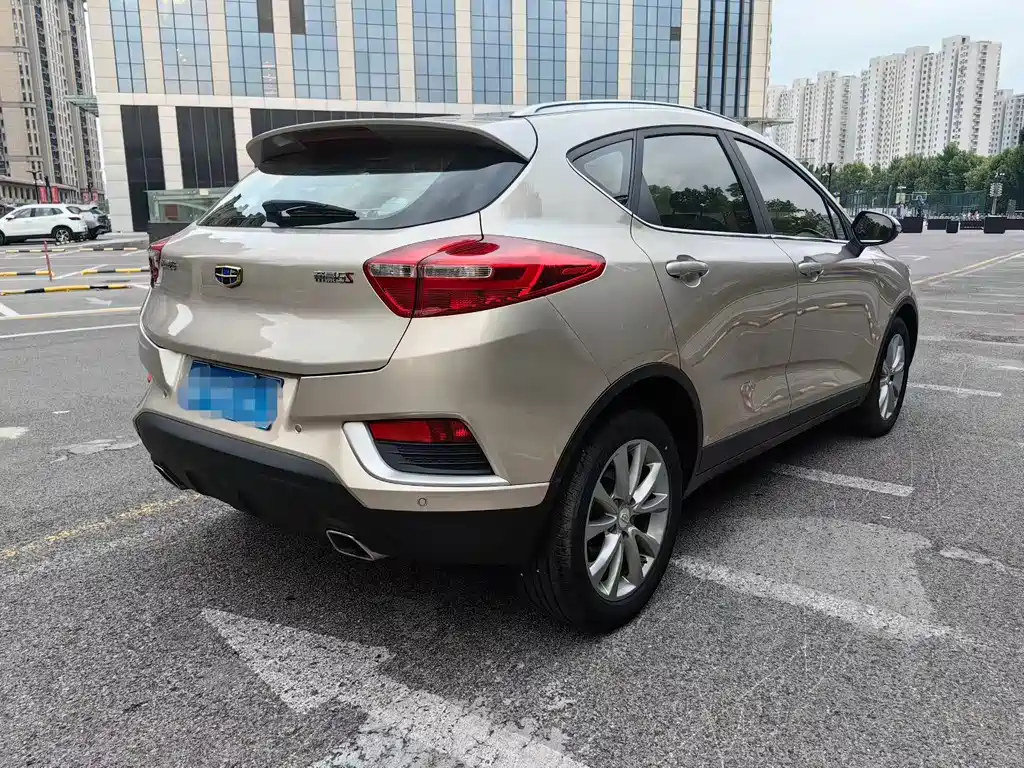 Geely Emgrand GS — миниатюра 9