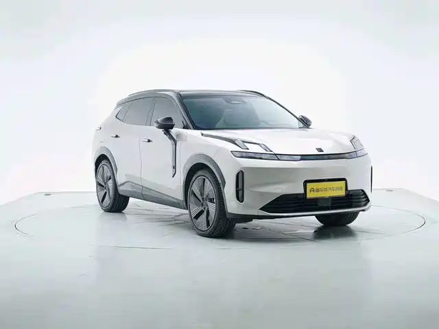 Lynk & Co 08 EM-P — миниатюра 9