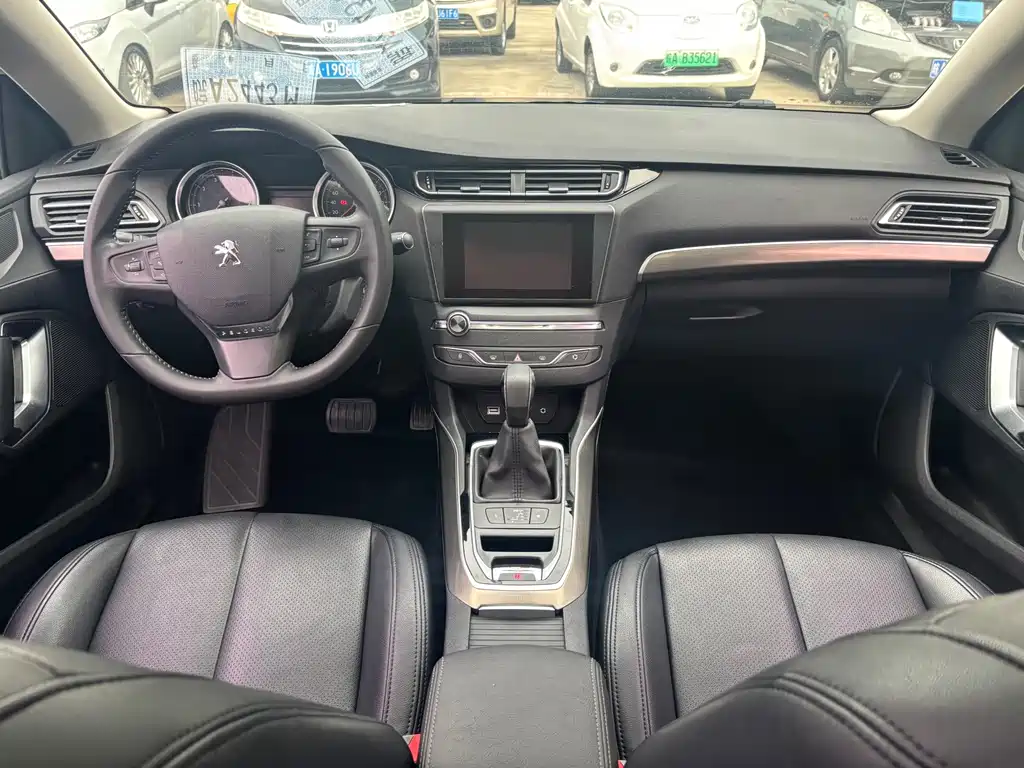 Peugeot 408 — миниатюра 15