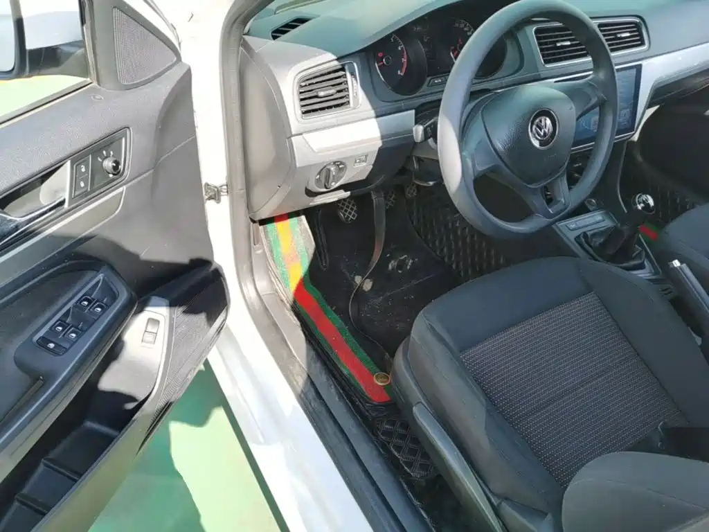 Volkswagen Lavida — миниатюра 16