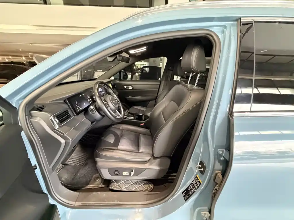 Li Auto Li ONE — миниатюра 4