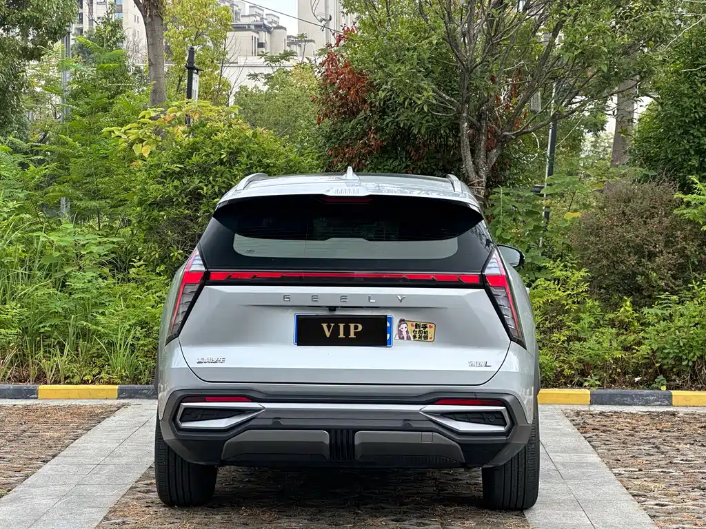 Geely Boyue L — миниатюра 5