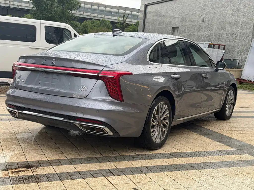 Hongqi Hongqi H5 — миниатюра 4