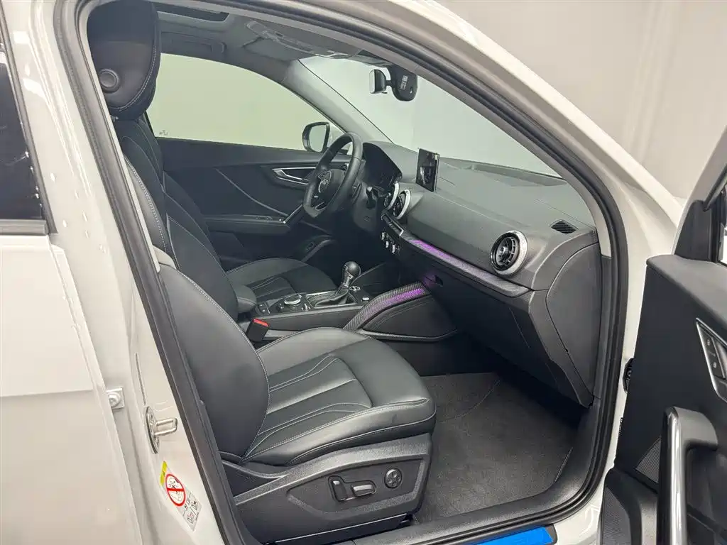 Audi Q2L — миниатюра 12