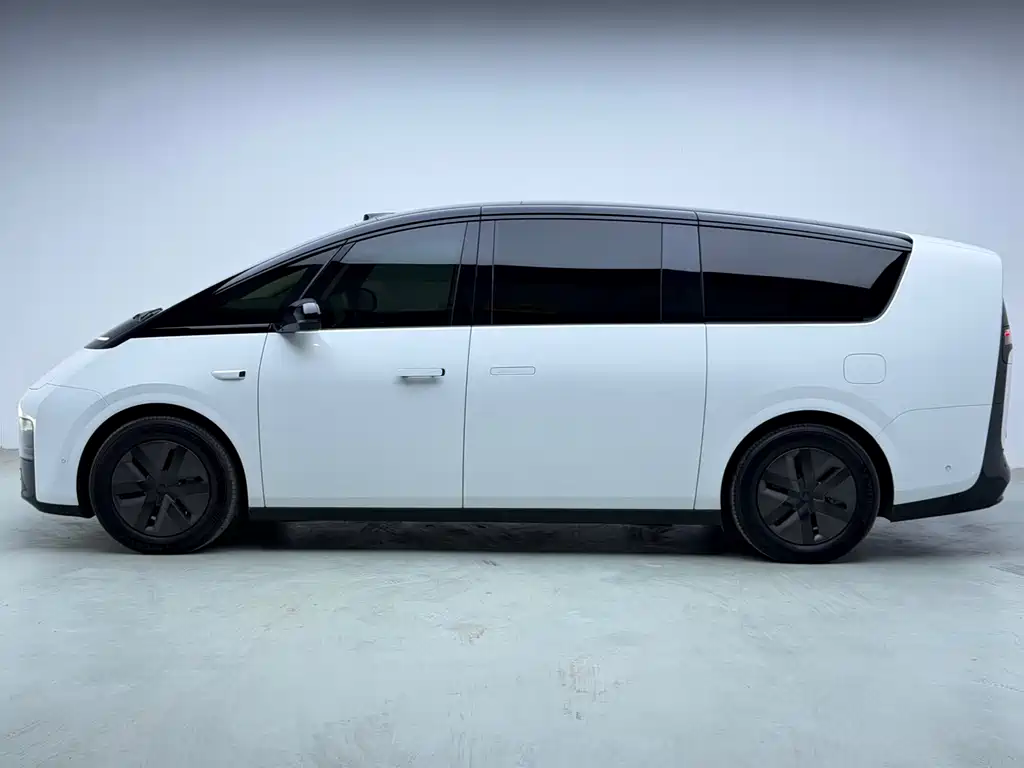 Li Auto Li MEGA — миниатюра 4