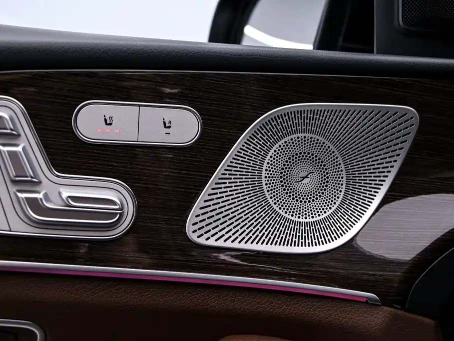 Mercedes-Benz GLE (Import) — миниатюра 14
