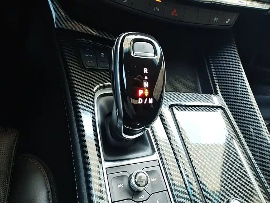 Cadillac CT5 — миниатюра 14
