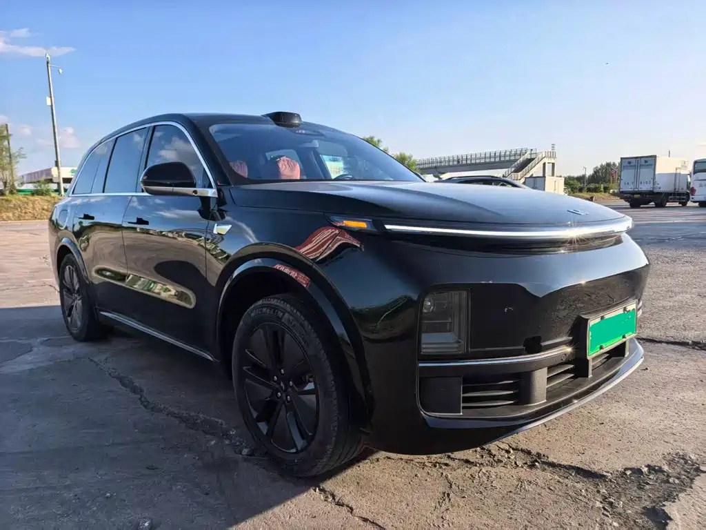 Li Auto Li L8 — миниатюра 3