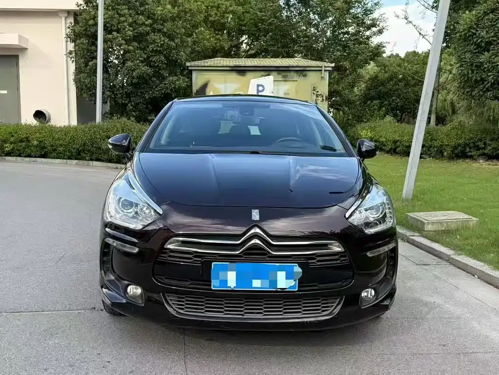 DS DS 5 — миниатюра 2