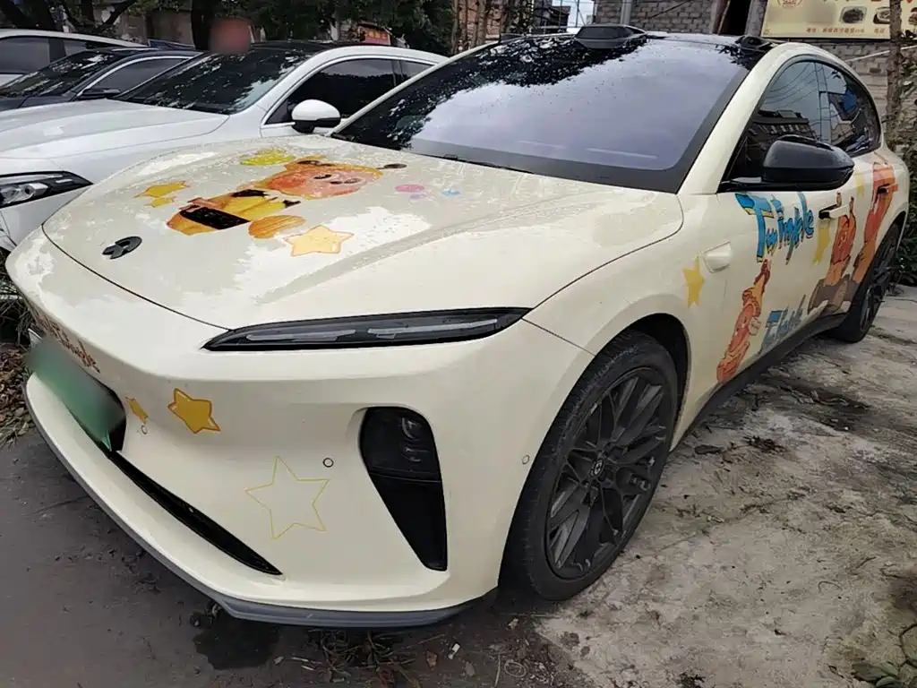 NIO ET5T — миниатюра 2