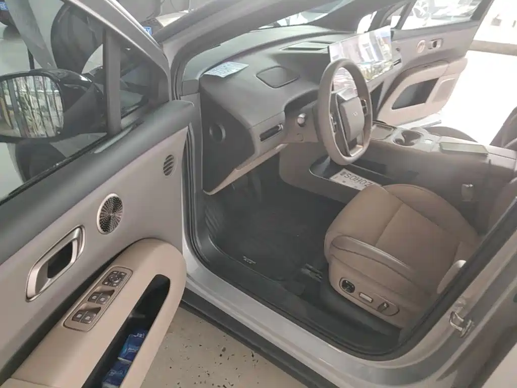 Li Auto Li i6 — миниатюра 16