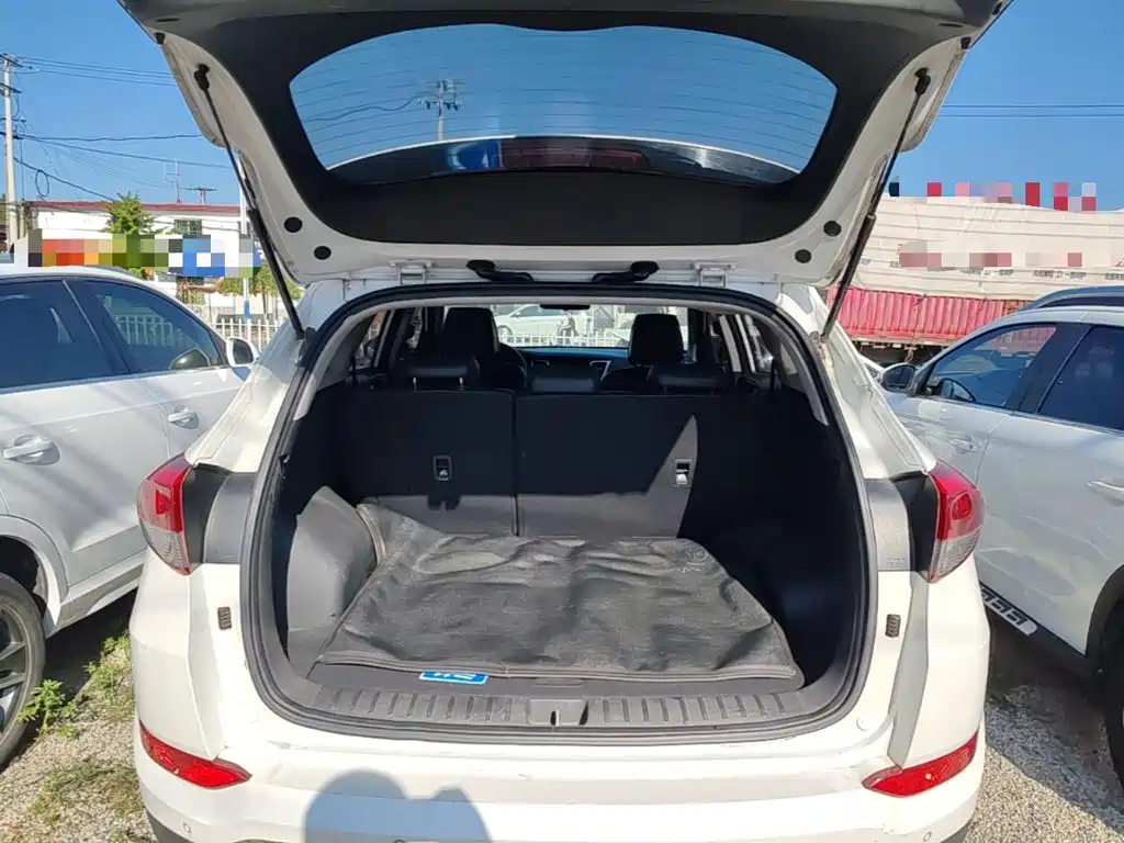 Hyundai Tucson — миниатюра 19
