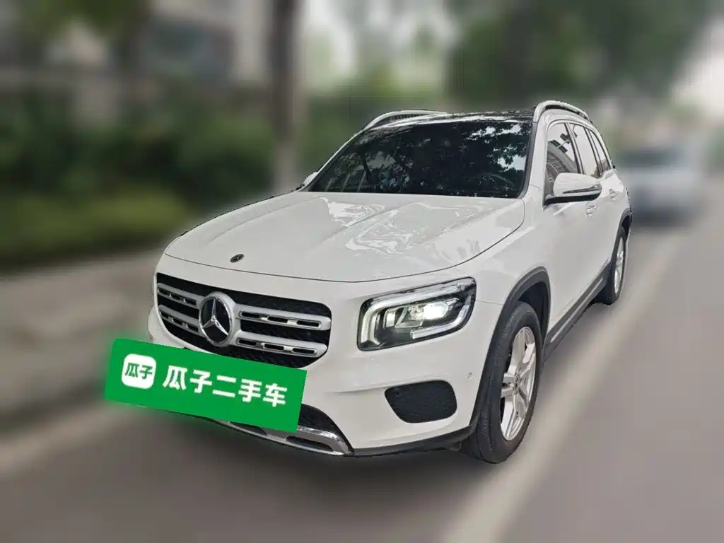 Mercedes-Benz GLB — миниатюра 2
