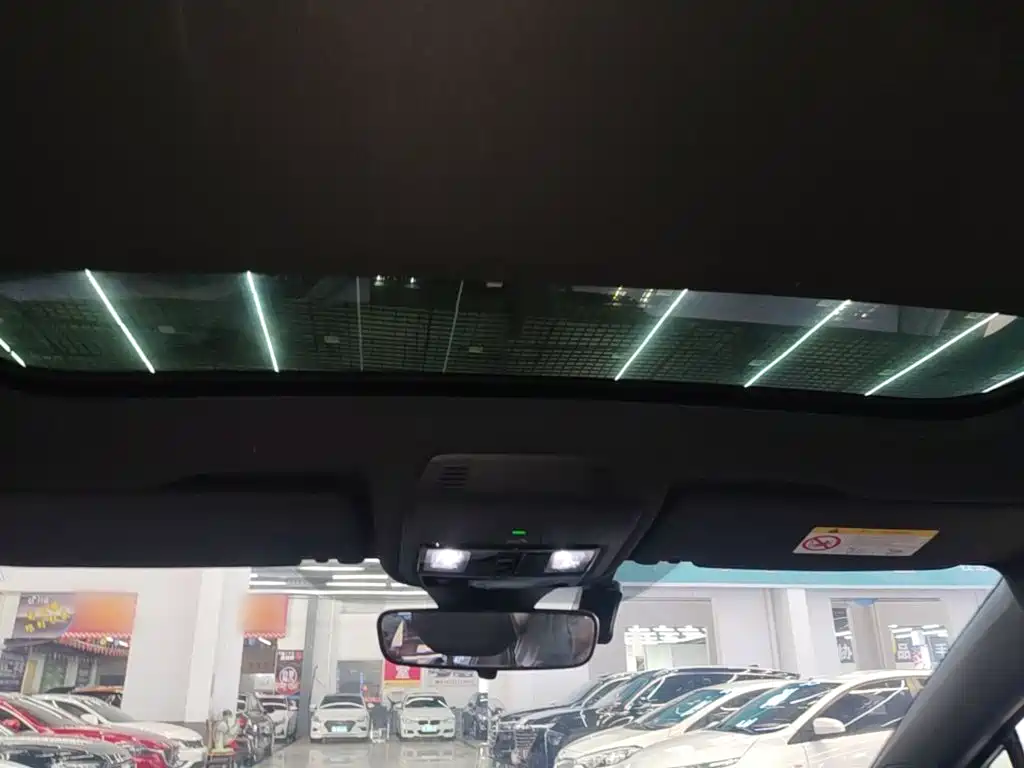 Volkswagen ID.4 X — миниатюра 18