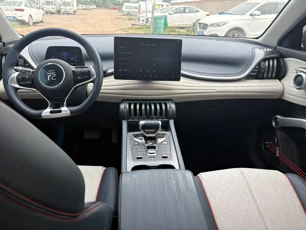 BYD Yuan Plus — миниатюра 5