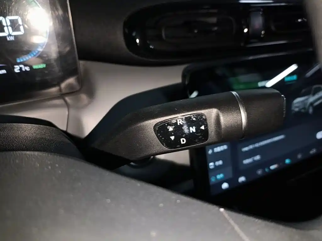Leapmotor Leapmotor T03 — миниатюра 14