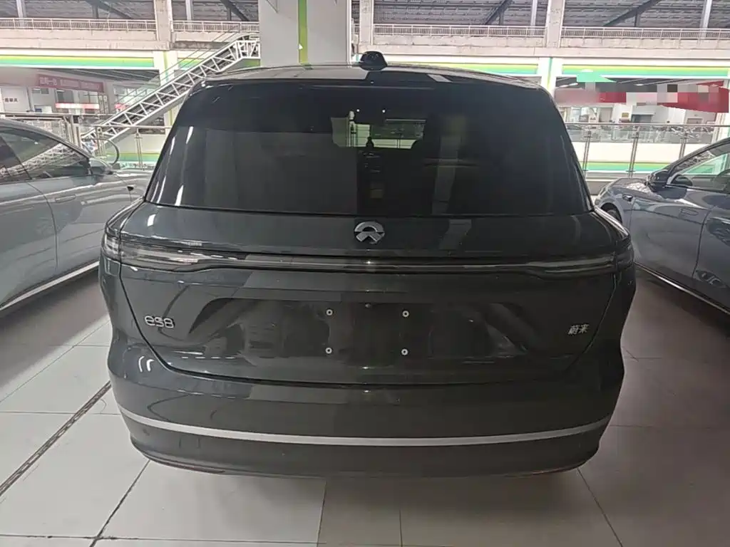NIO ES8 — миниатюра 6
