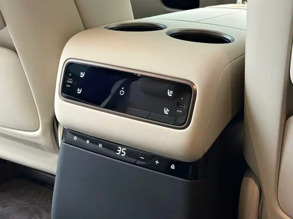 Li Auto Li MEGA — миниатюра 11