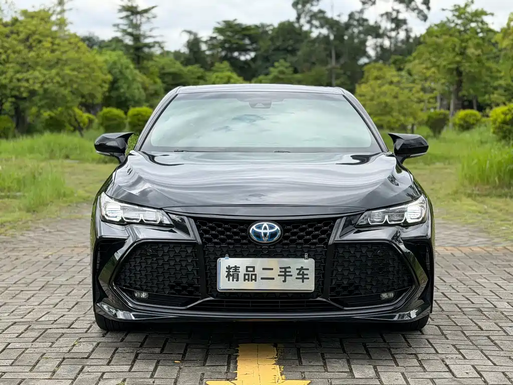 Toyota Avalon — миниатюра 2