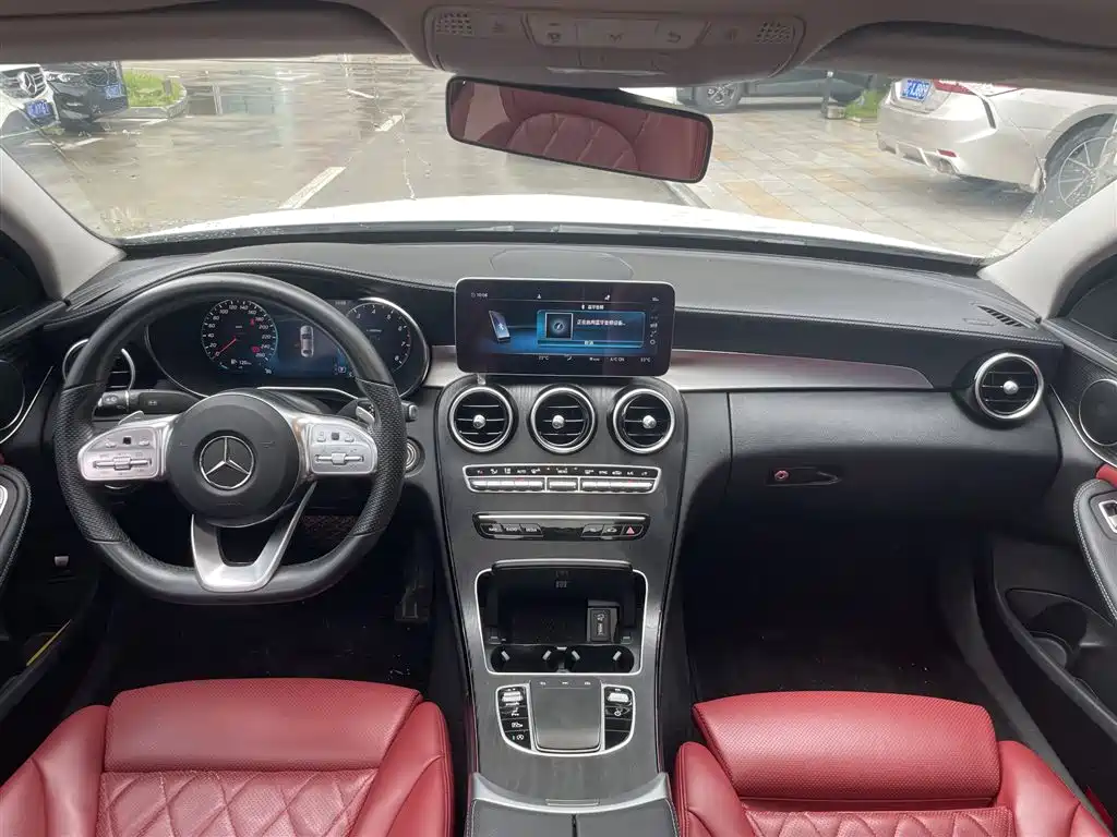 Mercedes-Benz C-Class — миниатюра 5