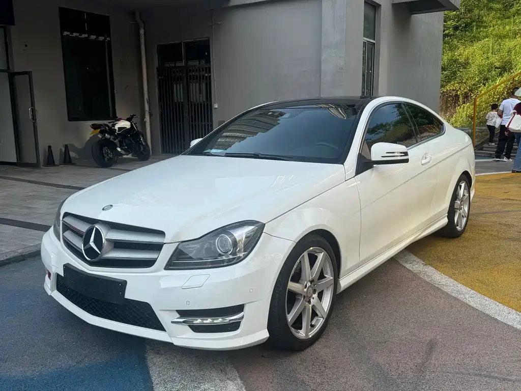 Mercedes-Benz C-Class (Import) 2016