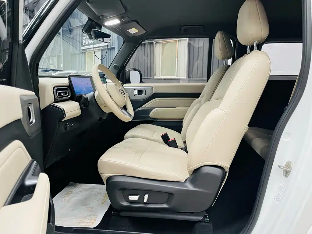 Baojun Yueye — миниатюра 13