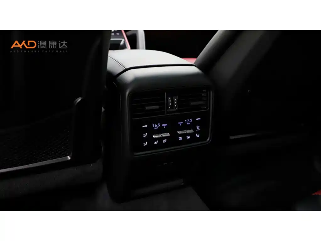 Porsche Cayenne — миниатюра 9