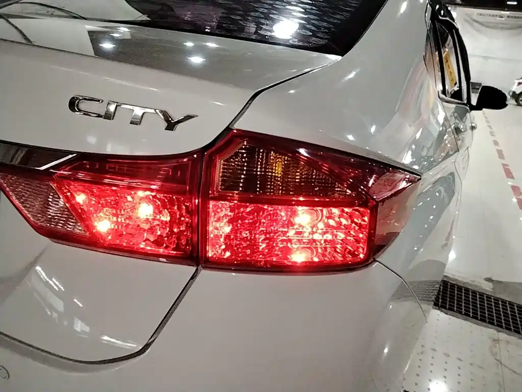 Honda City — миниатюра 8