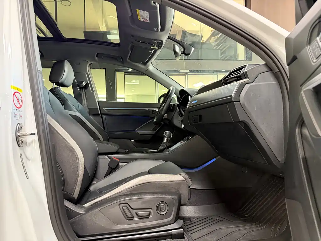 Audi Q3 — миниатюра 9