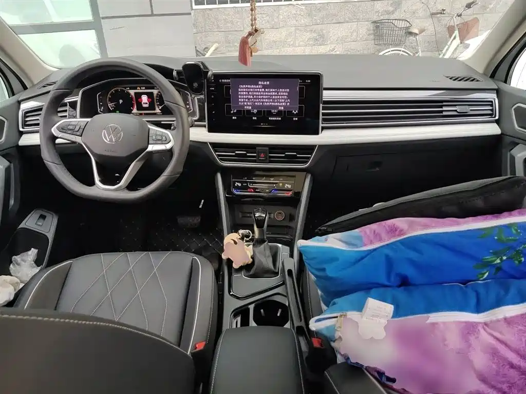 Volkswagen Tiguan L L 2025 300TSI AT