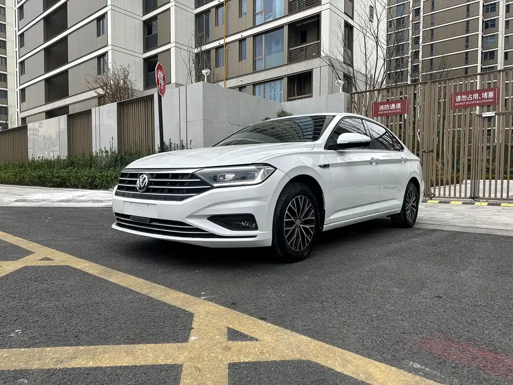 Volkswagen Sagitar 2021