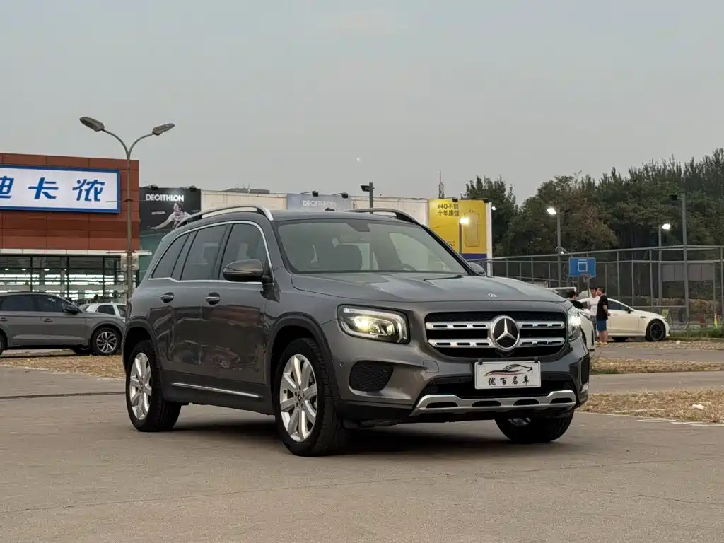 Mercedes-Benz GLB — миниатюра 3