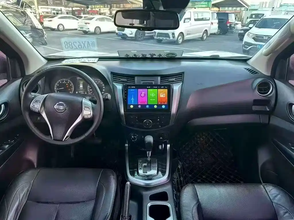 Nissan Terra — миниатюра 5