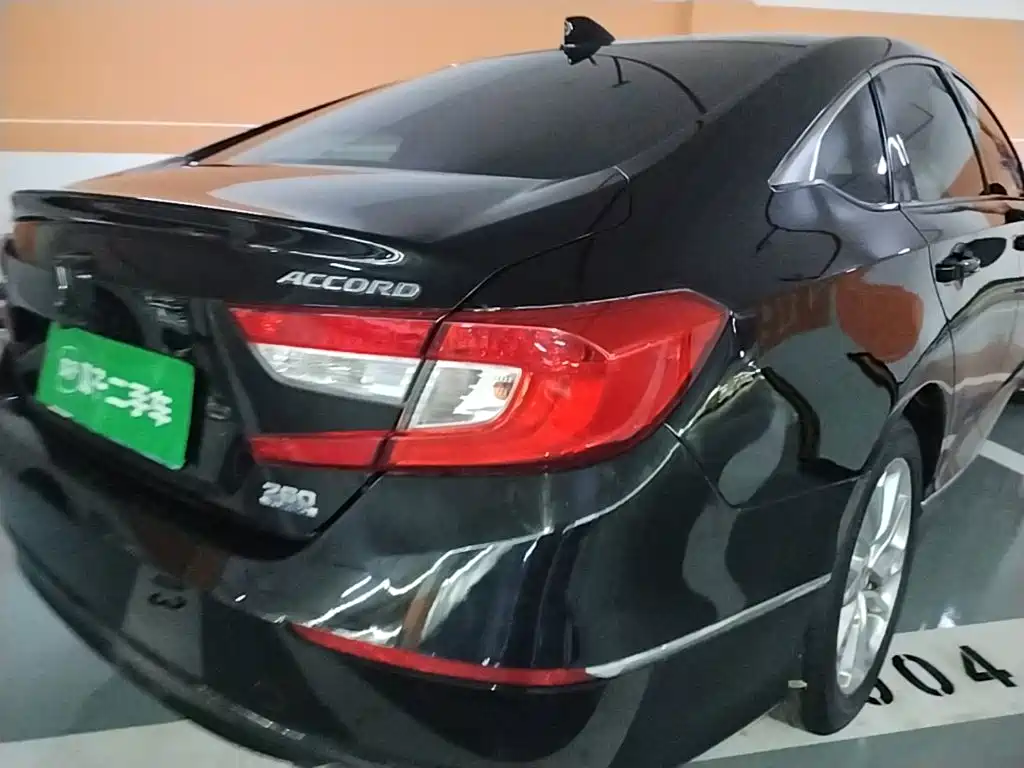 Honda Accord — миниатюра 8