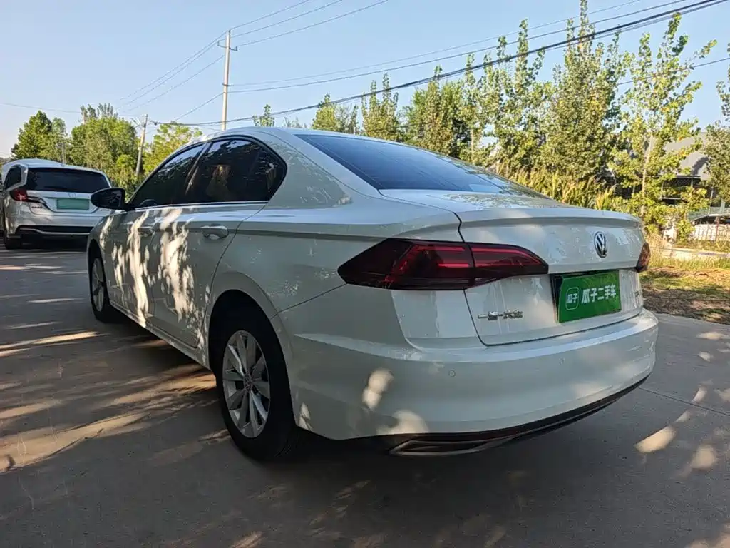 Volkswagen Bora — миниатюра 5