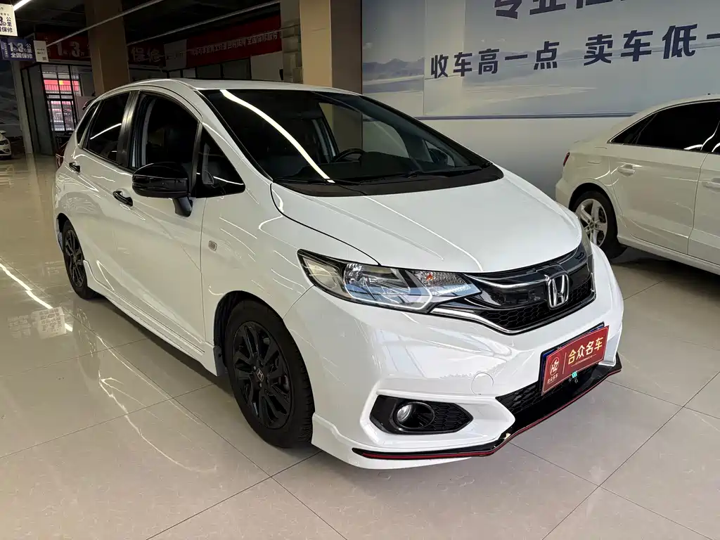 Honda Fit — миниатюра 3