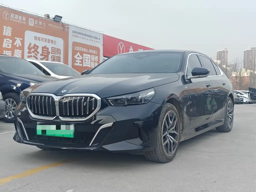 BMW I5