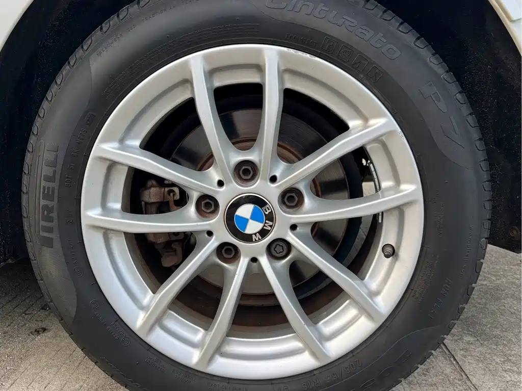 BMW 1 Series (Import) — миниатюра 14