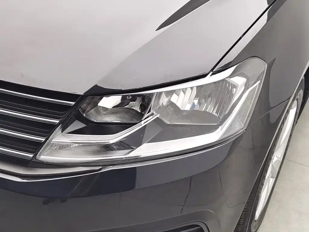 Volkswagen Lavida — миниатюра 7