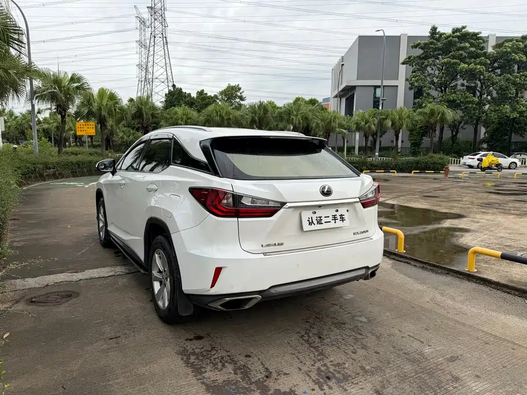 Lexus RX — миниатюра 5