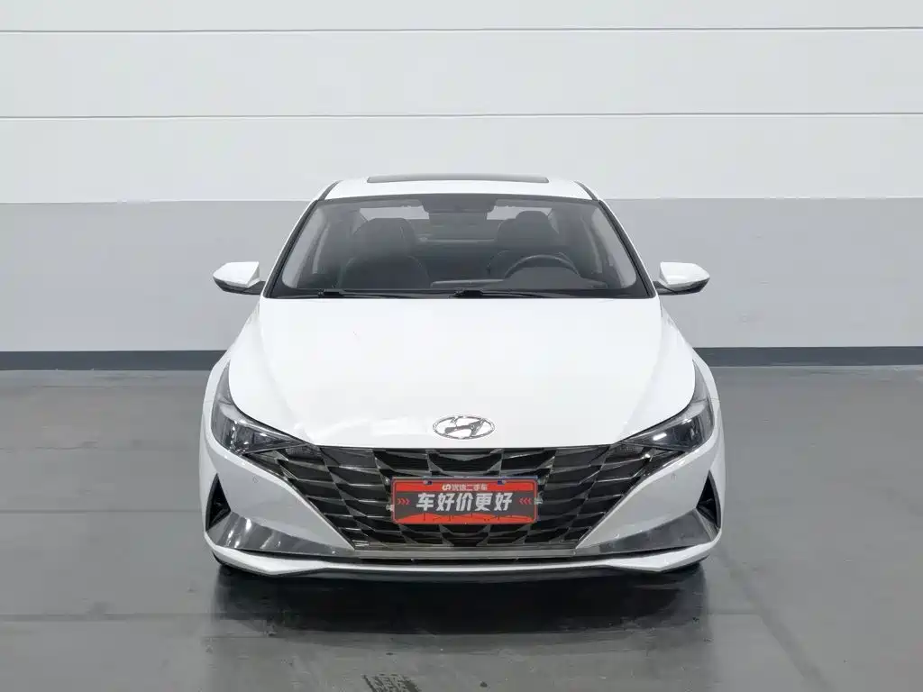 Hyundai Elantra — миниатюра 3