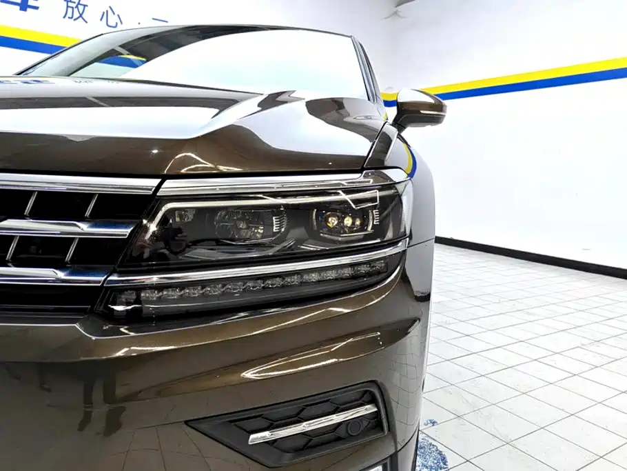 Volkswagen Tiguan L — миниатюра 5