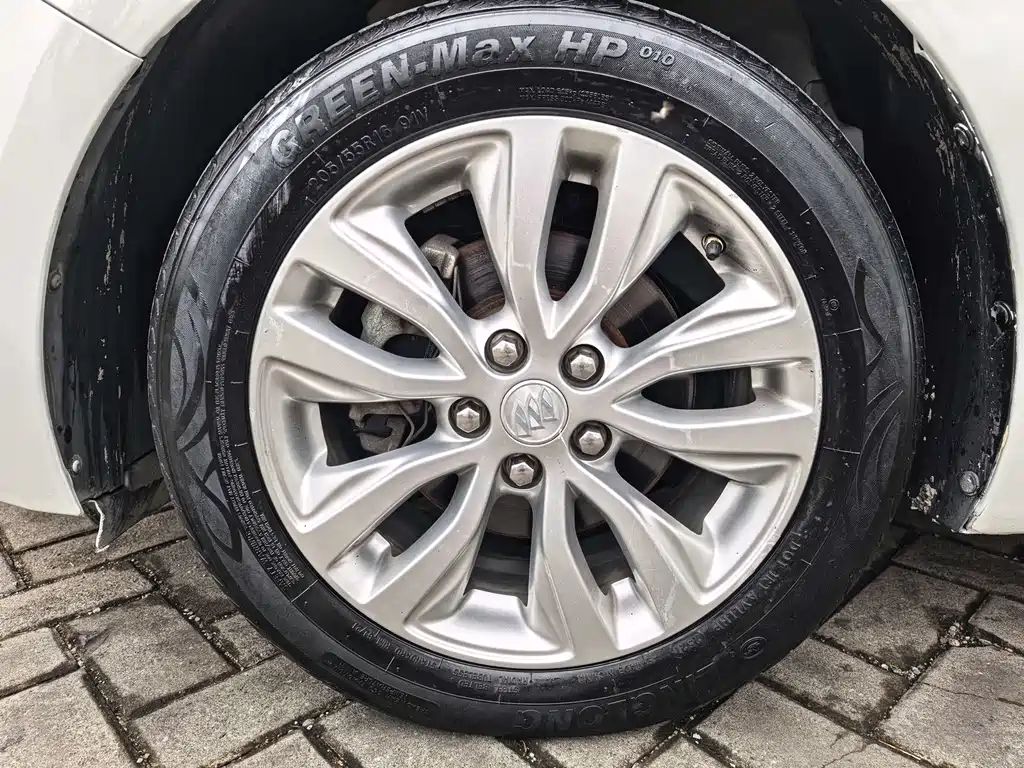 Buick Excelle — миниатюра 14