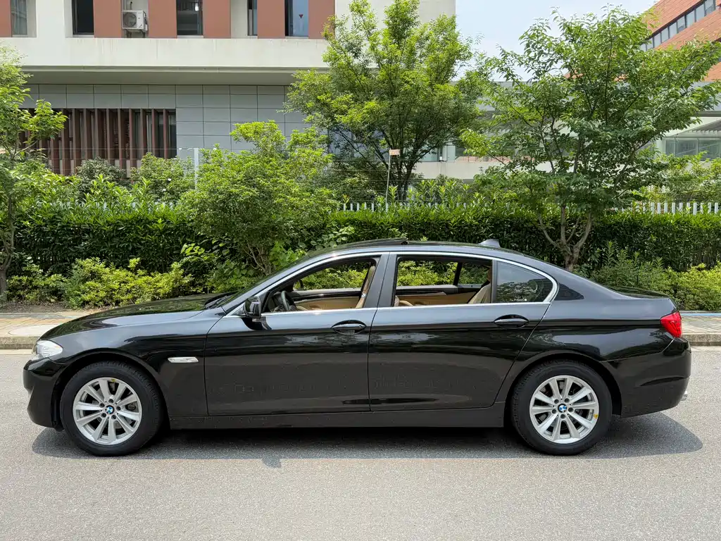 BMW 5 Series 5 2013 525Li Luxury