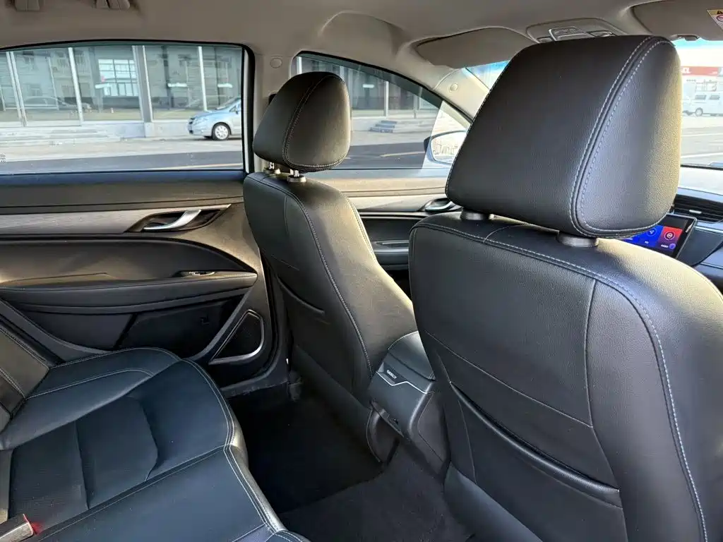 Geely New Energy — миниатюра 15