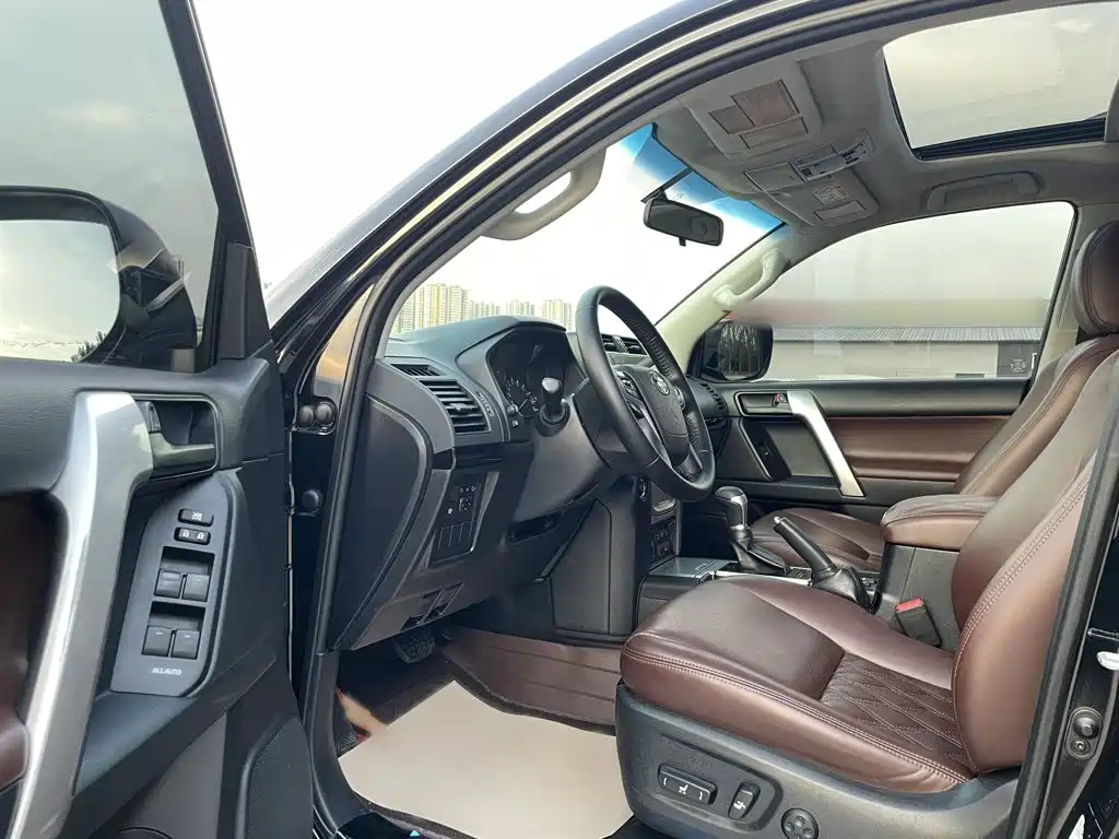 Toyota Prado — миниатюра 15